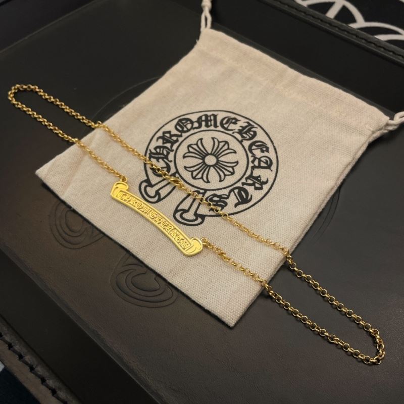Ch*0me He**ts necklaces